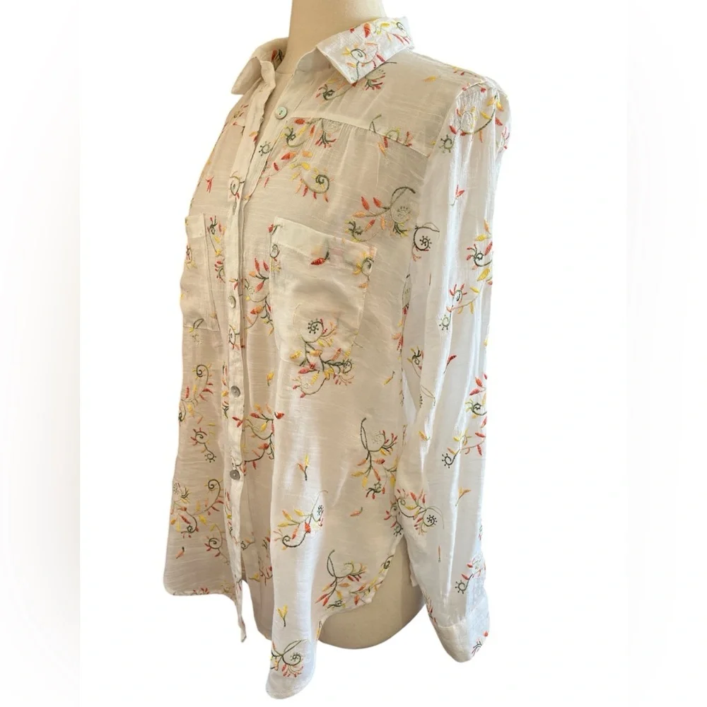 Figueroa & Flower Floral Embroidered Button Down Semi Sheer Shirt Size Large